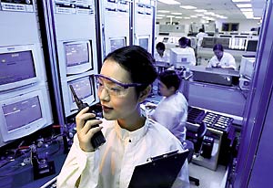 In 2002, Motorola won the Malcolm Baldrige National Quality Award in the manufacturing category.